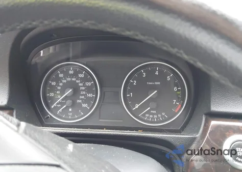 2008 BMW 328 z USA, uszkodzony, nr VIN WBAVC73588KP39532